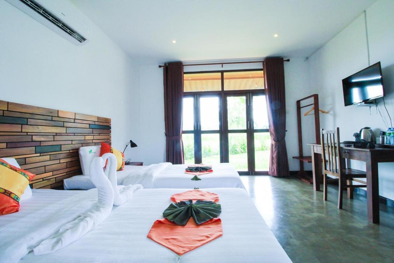 Ceyloni Hotel Sigiriya Exterior foto